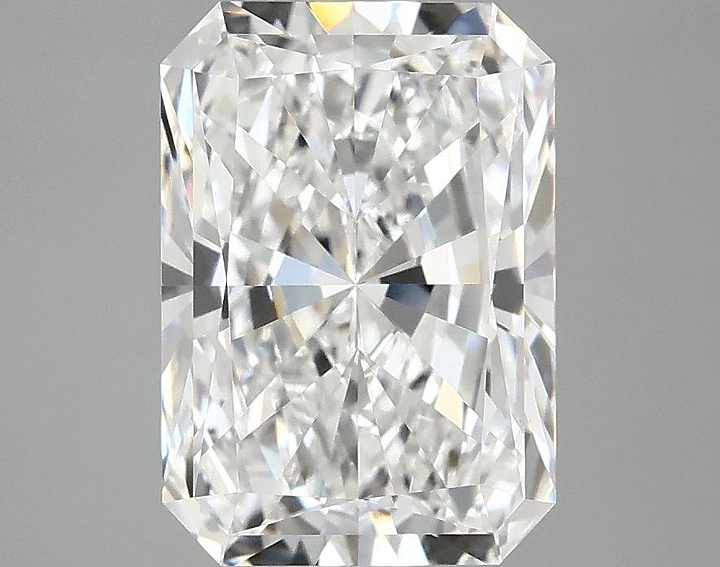 3.01 Carat Radiant Shaped Ideal Cut VVS2 IGI Certified Lab Grown Diamond