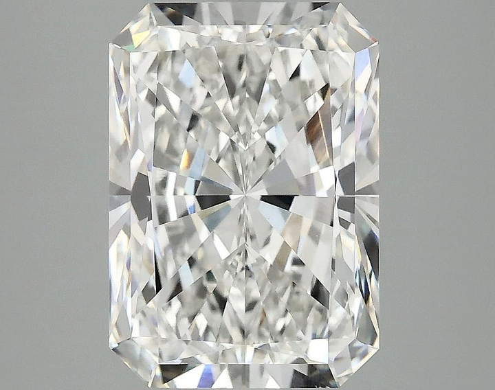 4.06 Carat Radiant Shaped Ideal Cut VVS2 IGI Certified Lab Grown Diamond