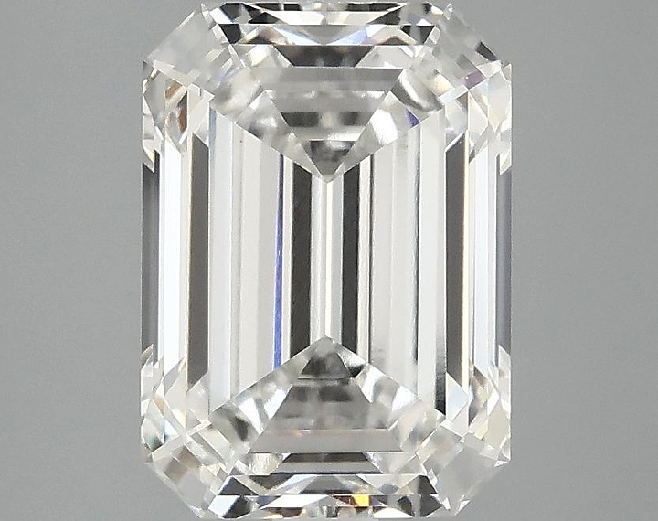 3.06 Carat Emerald Shaped Ideal Cut VVS2 IGI Certified Lab Grown Diamond