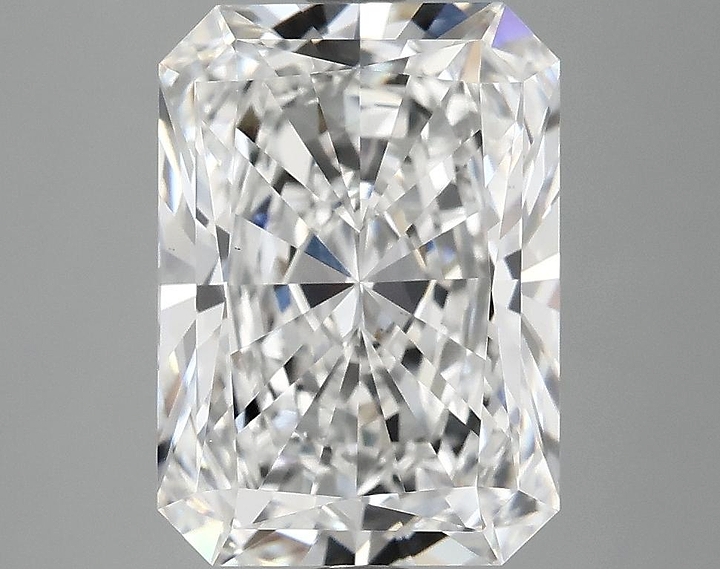 4.17 Carat Radiant Shaped Ideal Cut VS1 IGI Certified Lab Grown Diamond
