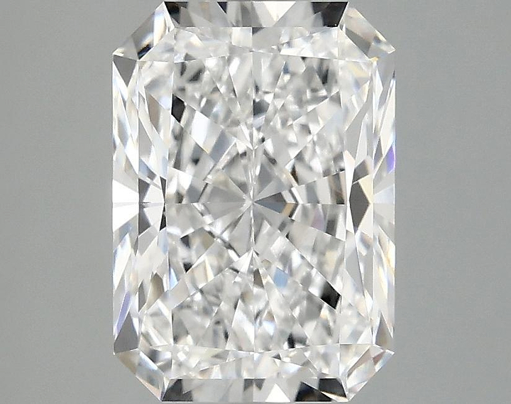 2.53 Carat Radiant Shaped Ideal Cut VVS2 IGI Certified Lab Grown Diamond