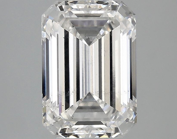 2.56 Carat Emerald Shaped Ideal Cut VS2 IGI Certified Lab Grown Diamond
