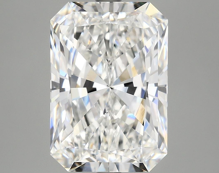 4.99 Carat Radiant Shaped Ideal Cut VVS2 IGI Certified Lab Grown Diamond