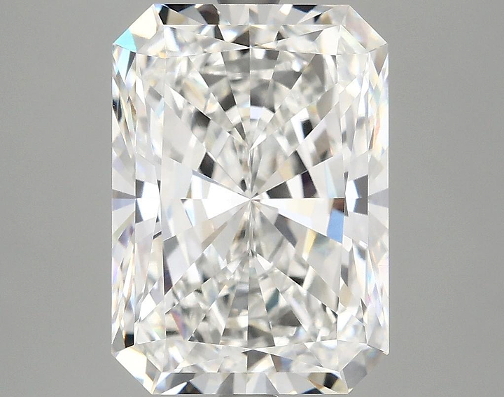 4.75 Carat Radiant Shaped Ideal Cut VVS2 IGI Certified Lab Grown Diamond
