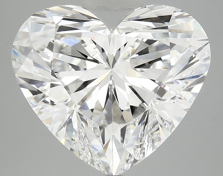5.97 Carat Heart Shaped Ideal Cut VVS2 IGI Certified Lab Grown Diamond