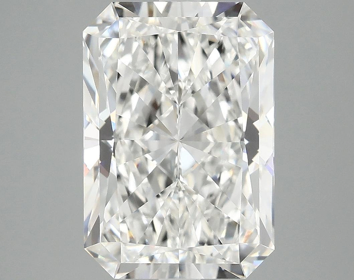 4.88 Carat Radiant Shaped Ideal Cut VVS2 IGI Certified Lab Grown Diamond