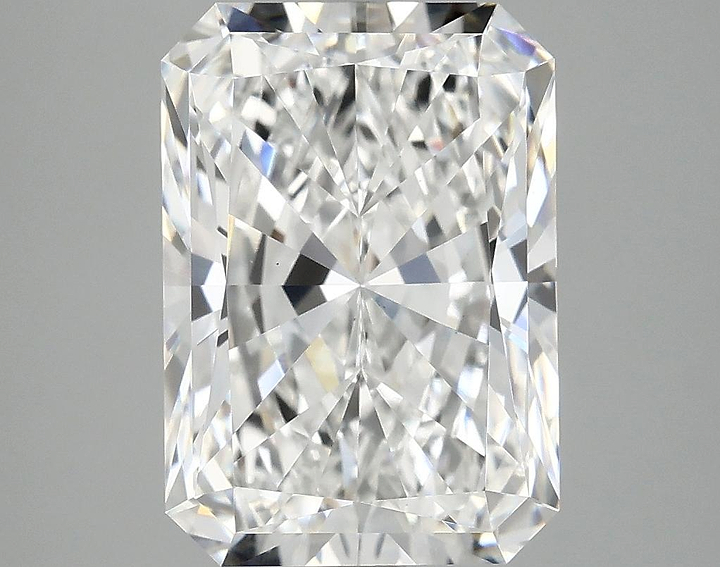 4.91 Carat Radiant Shaped Ideal Cut VS1 IGI Certified Lab Grown Diamond