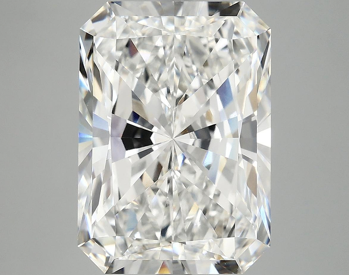 7.28 Carat Radiant Shaped Ideal Cut VVS2 IGI Certified Lab Grown Diamond