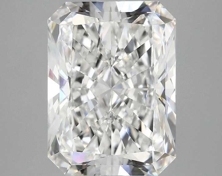 4.71 Carat Radiant Shaped Excellent Cut VVS2 IGI Certified Lab Grown Diamond