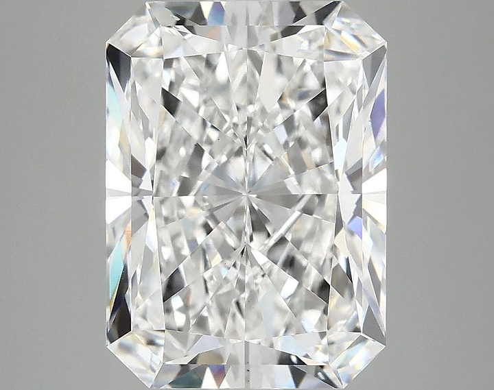 4.9 Carat Radiant Shaped Excellent Cut VS2 IGI Certified Lab Grown Diamond