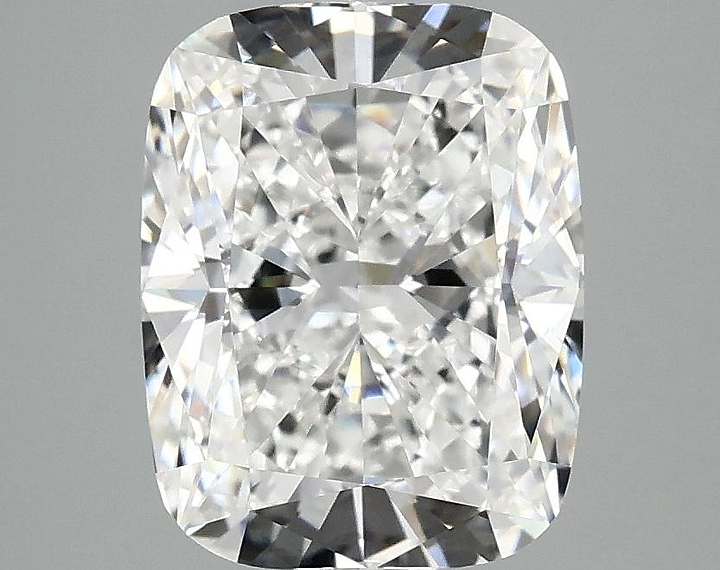 3.05 Carat Cushion Shaped Excellent Cut VVS2 IGI Certified Lab Grown Diamond