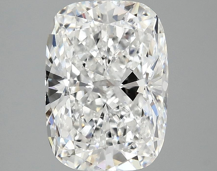 2.89 Carat Cushion Shaped Excellent Cut VS1 IGI Certified Lab Grown Diamond