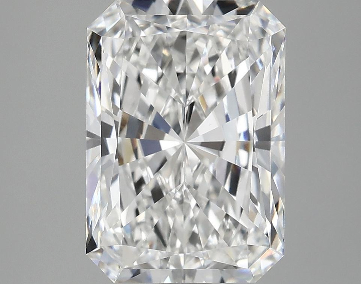 3.52 Carat Radiant Shaped Ideal Cut VS1 IGI Certified Lab Grown Diamond