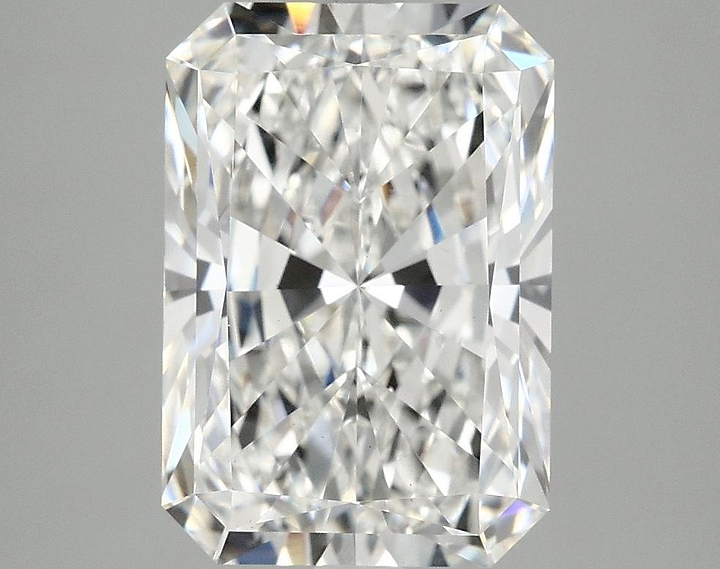 4.18 Carat Radiant Shaped Ideal Cut VS1 IGI Certified Lab Grown Diamond