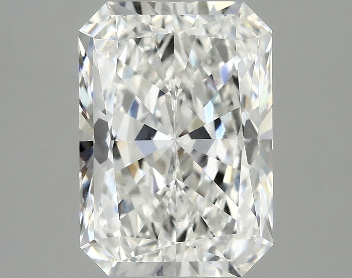 3.1 Carat Radiant Shaped Ideal Cut VVS2 IGI Certified Lab Grown Diamond