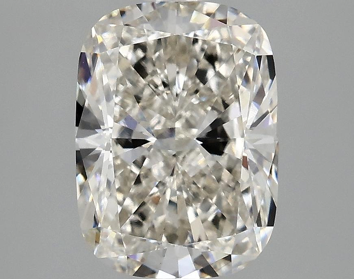 3.0 Carat Cushion Shaped Excellent Cut VS1 IGI Certified Lab Grown Diamond