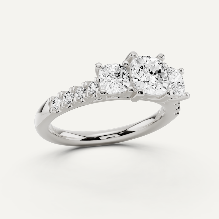 _roll_image@SKU:R1284-LADC0100000PL #metal_platinum+origin_lab-grown+quality_g-si