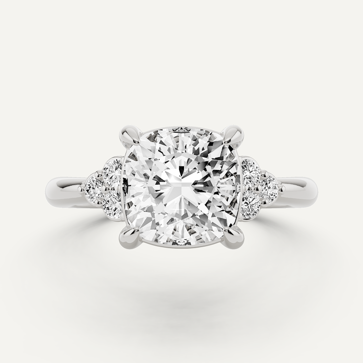 _main_image@SKU:R0331-LADC0400000PL #metal_platinum+origin_lab-grown+quality_g-si