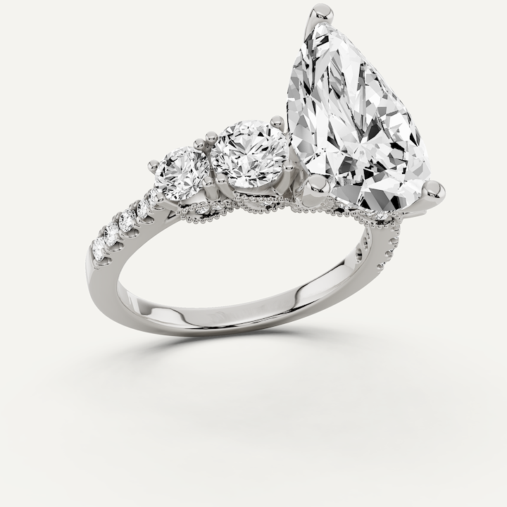 _roll_image@SKU:R0324-LADD04000004W #metal_10k-white-gold+origin_lab-grown+quality_g-si