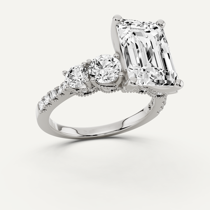 _roll_image@SKU:R0324-LADE04000004W #metal_10k-white-gold+origin_lab-grown+quality_g-si