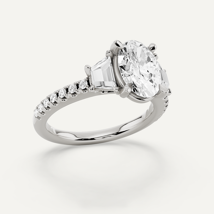 _roll_image@SKU:R1112-LADO0150000PL #metal_platinum+origin_lab-grown+quality_g-si