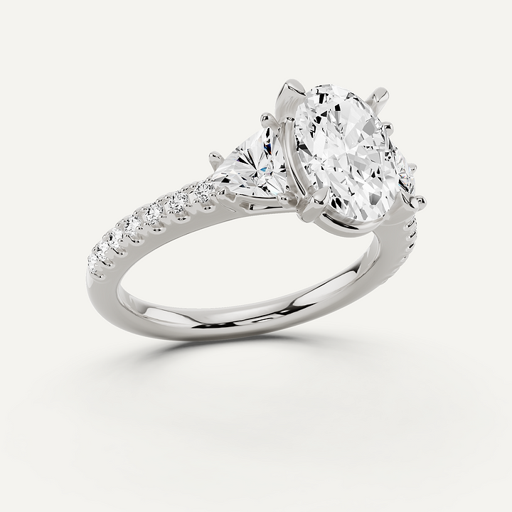 _roll_image@SKU:R6002-LADO0150000PL #metal_platinum+origin_lab-grown+quality_g-si