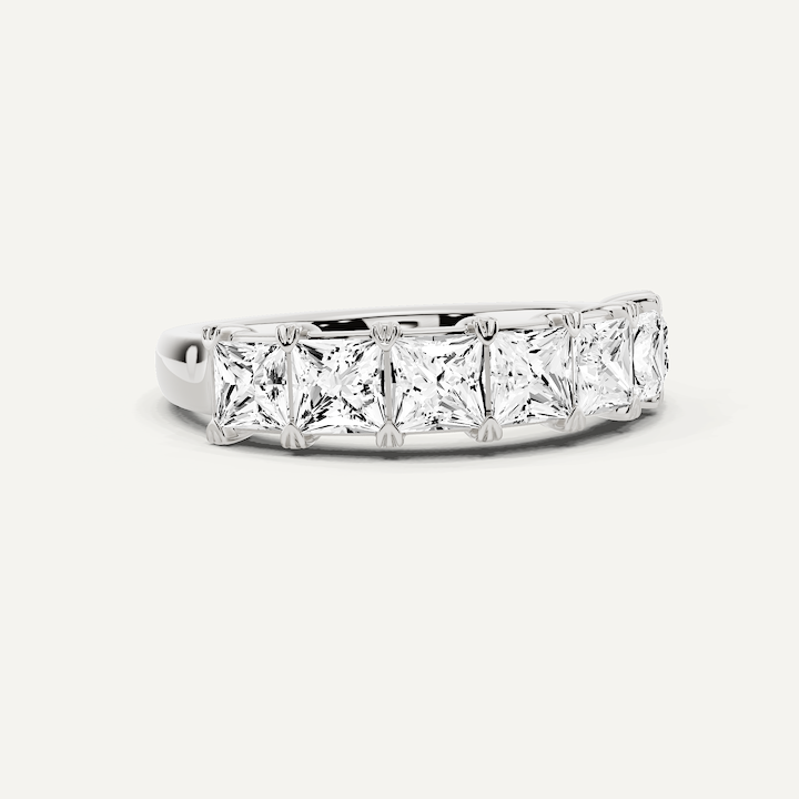 _roll_image@SKU:CL762-A11762000004W #metal_14k-white-gold+origin_lab-grown+quality_ef-vs2+