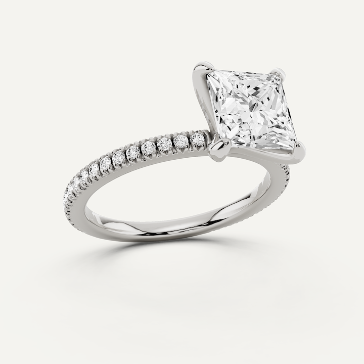 _roll_image@SKU:R1088-LADP0200000PL #metal_platinum+origin_lab-grown+quality_g-si