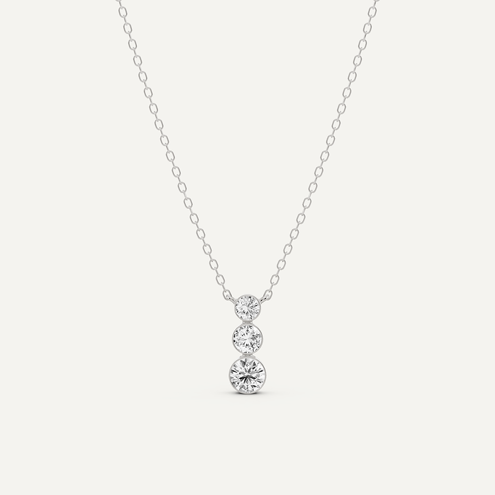 _main_image@SKU:P0209-LADR0049000PL #metal_platinum+origin_lab-grown+quality_g-si