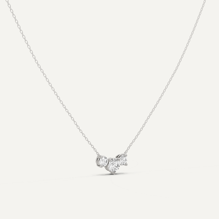 _roll_image@SKU:P1229-LADR01000004W #metal_10k-white-gold+origin_lab-grown+quality_g-si