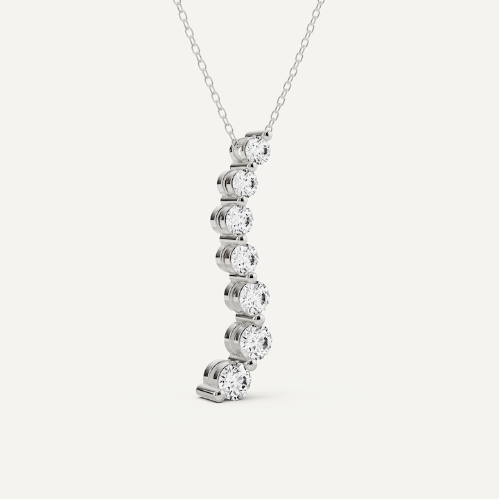 _roll_image@SKU:P0481-LADR01610004W #metal_10k-white-gold+origin_lab-grown+quality_g-si