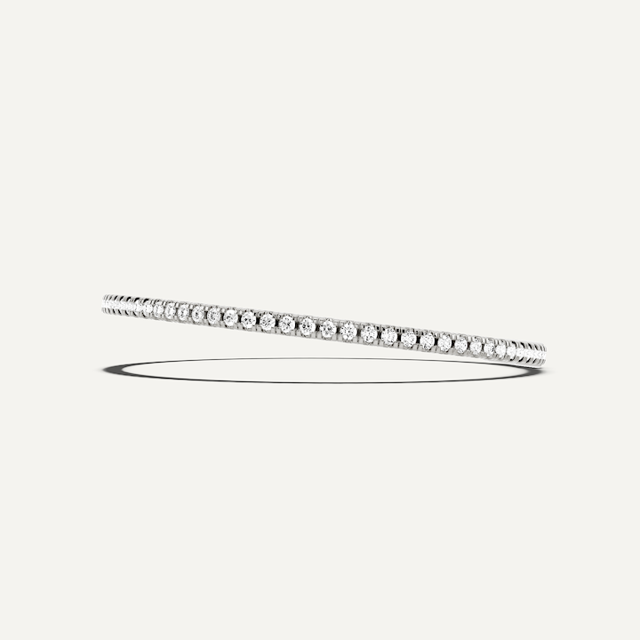 _roll_image@SKU:CL770-B19702000004W #metal_10k-white-gold+origin_lab-grown+quality_g-si