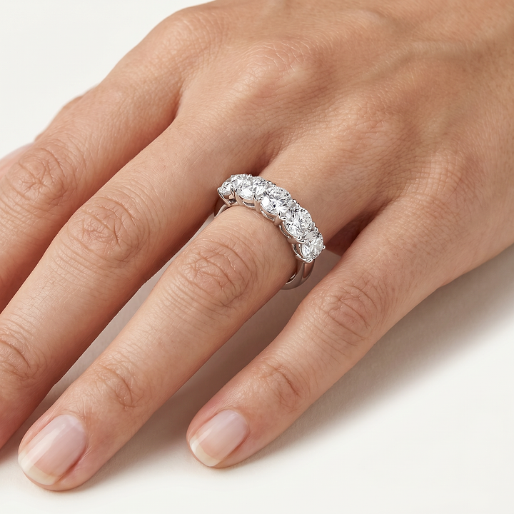 _roll_image@SKU:A7730-LADR03000004W #metal_14k-white-gold+origin_lab-grown+quality_g-si