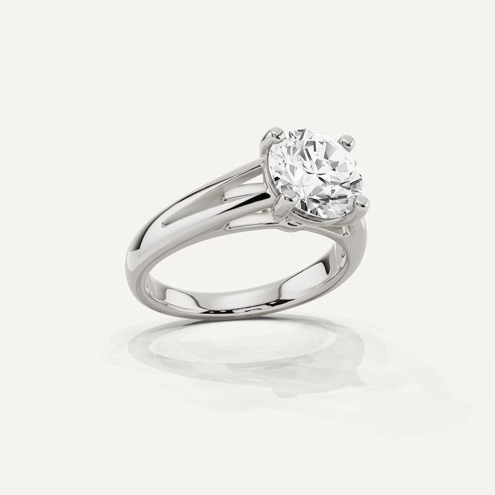 _roll_image@SKU:R0466-LADR0300000PL #metal_platinum+origin_lab-grown+quality_g-si