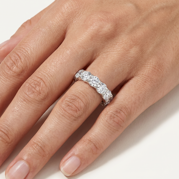 _lifestyle_image@SKU:A1173-NADR04000004W #metal_14k-white-gold+origin_lab-grown+quality_ef-vs2+