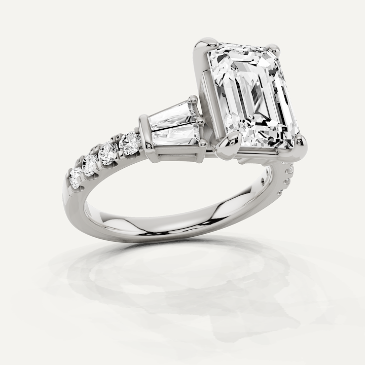 _roll_image@SKU:R6517-LGDE0300000PL #metal_platinum+origin_lab-grown+quality_ef-vs2+