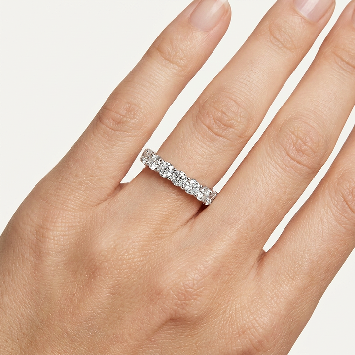 _roll_image@SKU:T2986-LADR01980004W #metal_10k-white-gold+origin_lab-grown+quality_g-si