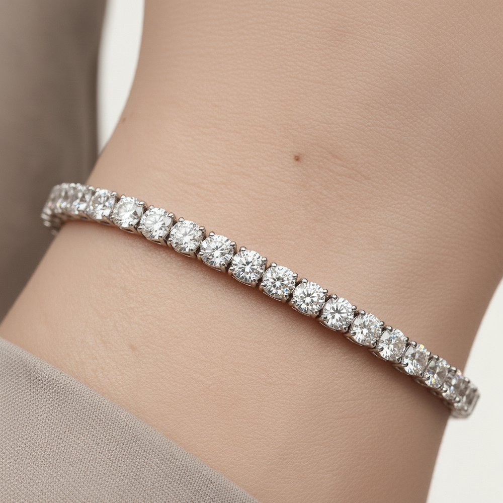 _roll_image@SKU:B2905-LADR05020004W #metal_10k-white-gold+origin_lab-grown+quality_g-si