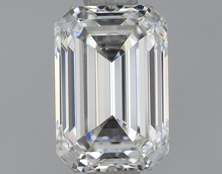 0.88 Carat Emerald Shaped Ideal Cut VS1 IGI Certified Lab Grown Diamond