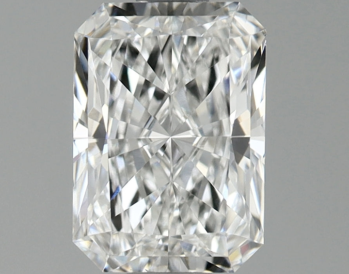 _roll_image@ #carat-weight_1+shape_radiant+quality_ef-vs2
