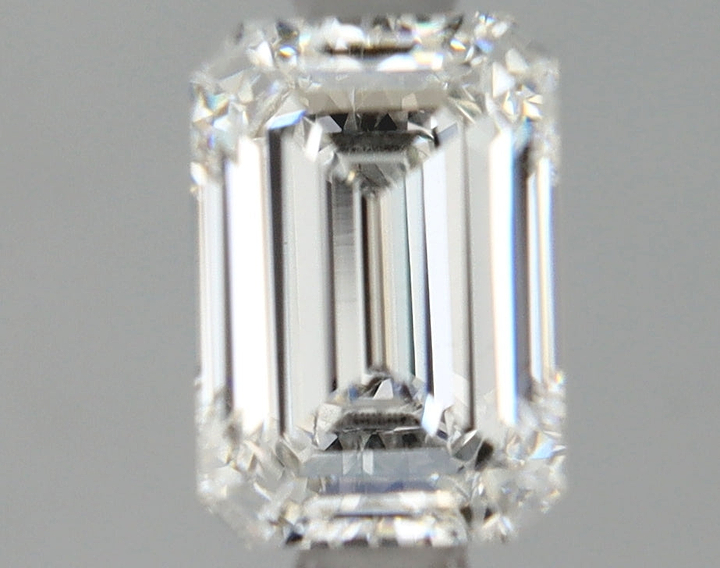 0.92 Carat Emerald Shaped Ideal Cut VVS2 IGI Certified Lab Grown Diamond