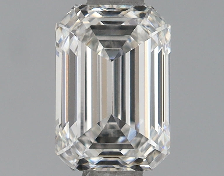 0.92 Carat Emerald Shaped Ideal Cut VVS2 IGI Certified Lab Grown Diamond