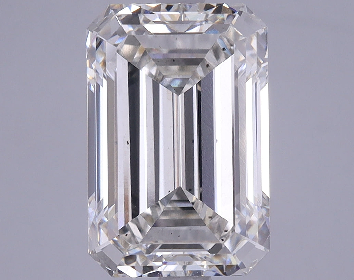 3.93 Carat Emerald Shaped Excellent Cut VS2 IGI Certified Lab Grown Diamond