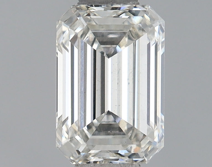 0.71 Carat Emerald Shaped Ideal Cut VS2 IGI Certified Lab Grown Diamond