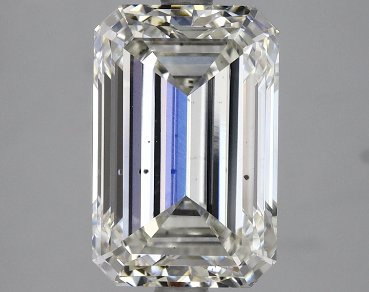 3.89 Carat Emerald Shaped Excellent Cut VS2 IGI Certified Lab Grown Diamond