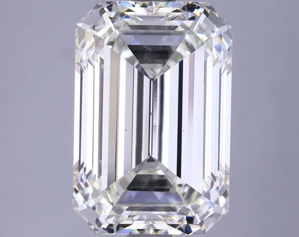 4.09 Carat Emerald Shaped Excellent Cut VS1 IGI Certified Lab Grown Diamond