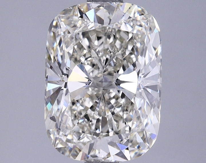 2.75 Carat Elongated Cushion Shaped Excellent Cut SI1 IGI Certified Lab Grown Diamond