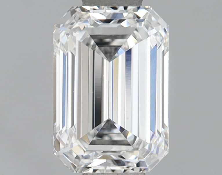 0.92 Carat Emerald Shaped Ideal Cut VS1 IGI Certified Lab Grown Diamond
