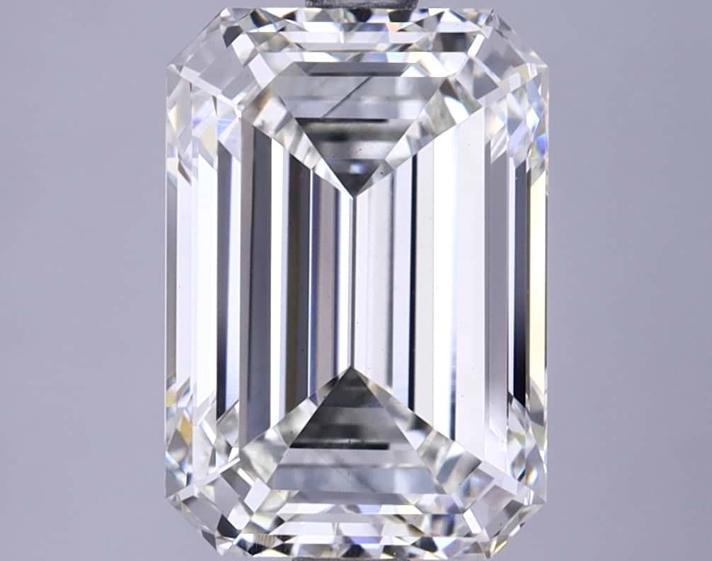 3.78 Carat Emerald Shaped Ideal Cut VS1 IGI Certified Lab Grown Diamond