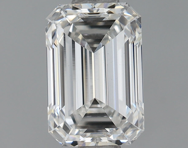 0.92 Carat Emerald Shaped Ideal Cut VS1 IGI Certified Lab Grown Diamond